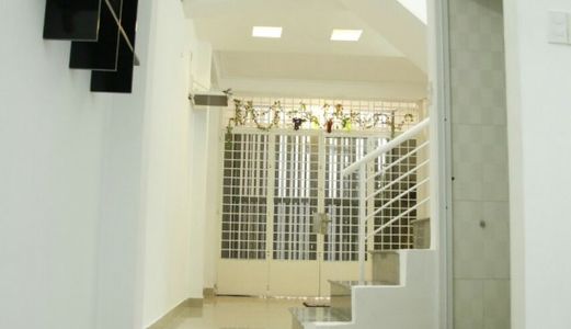 Cần Bán Nhà 1 Trệt 1 Lầu, Nhà Đẹp Đường Huỳnh, Phú Nhuậnỳnh Văn Ba