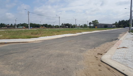 Bán Lô Góc 73m2 Sổ Hồng 1ty380tr. Trường Lưu Quận 9. 0989988099