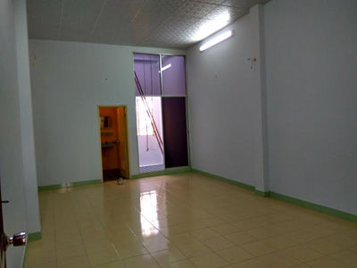 Cho Thuê Nhà Mặt Tiền Đường Cách Mạng Tháng Tám Quận Tân Bình TP Hồ Chí Minh