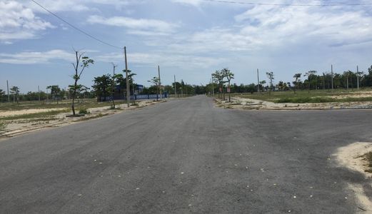 Bán Đất Mặt Đường 27m, Giá Rẻ, Cách Biển 300m, Nam Đà Nẵng