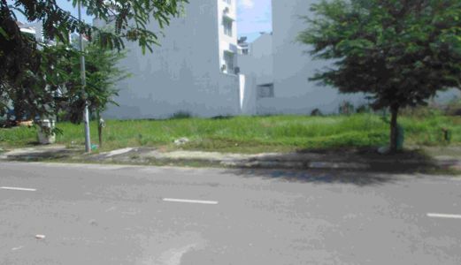 Gia Đình Cần Bán 360m2 Đất Nền, Trường Đại Học Tx.Bình Dương