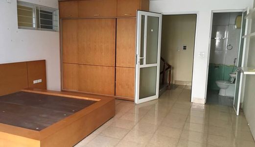 Bán Nhà Phố Nguyễn Trãi, Ngã Tư Sở, 40m2, 5 Tầng Giá 3,3 Tỷ