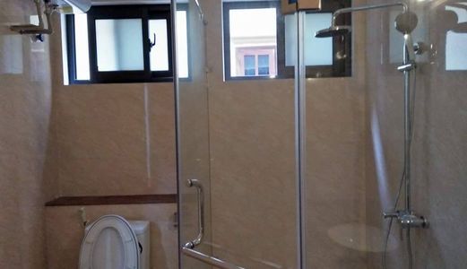 Bán Nhà Ngay Đại Học Y, 5 Tầng , MT 6m, Thiết Kế Hiện Đại, Sang Trọng.