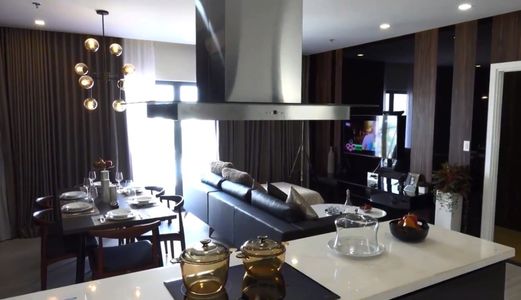 Cần Bán Gấp Văn Phòng Officetel Chính Chủ Tại Quận 5 Kế Quận 1, Mới 100%, Lh 0968003288