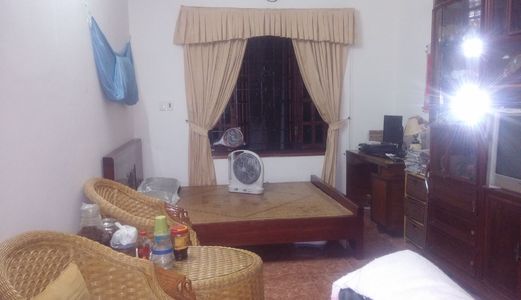 Nhà Đẹp Hoàng Văn Thái, Ô Tô Tránh, Kinh Doanh