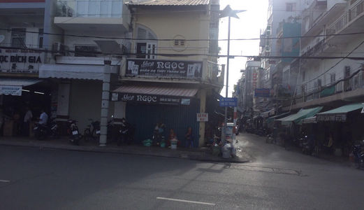 Cho Thuê Nhà Mặt Tiền Ngang Trên 4m Đối Diện Vincom Cần Thơ