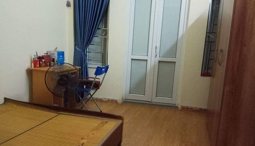 Bán Nhà Riêng Ô Tô Vào Hoàng Quốc Việt 55m, 3 Tầng, 6 Tỷ.