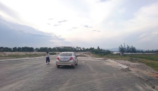 Bán Nhanh 400m2  Đất Đường Võ Nguyên Giáp Xây Khách Sạn, Lh:0905001634