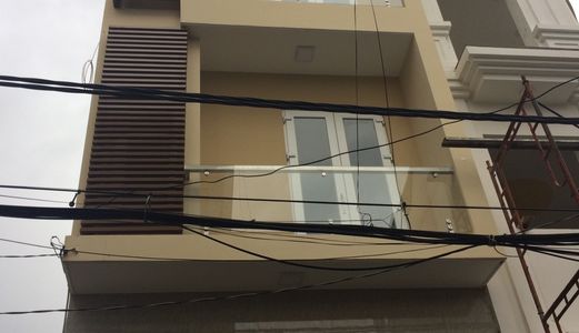 Bán Nhà Nguyễn Kiệm 4 Lầu, 5 Phòng Ngủ, 5 Tỷ 3, Phú Nhuận