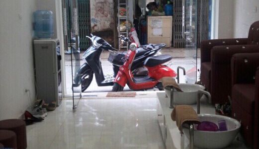 Chính Chủ Cho Thuê Phòng Có Thang Máy 255 Đường Hồ Tùng Mậu Ko Chung Chủ-Đối Diện Siêu Thị Thành Đô