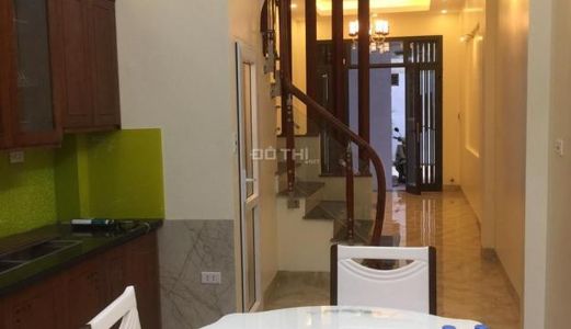 Chính Chủ Bán Nhà Đẹp Phố Cự Lộc 25m2 ,4 T Chỉ 1,7 Tỷ