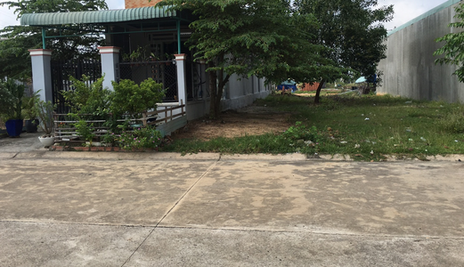 Cần Nhượng Lại Lô Góc Và 600m Đất Gần Chợ, Gần Khu Công Nghiệp. Bán Giá Thị Trường LH;0906.313.787