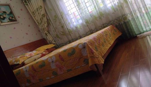 Bán Nhà Lê Trọng Tấn Oto Đỗ Cửa, KD Tốt, 40m2, 5T, MT3.5m, 2.85 Tỷ