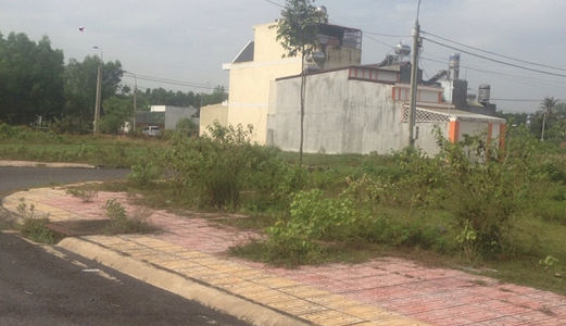 Bán Đất đô thị lavender city, gần cty changshin. cách cây xăng 75 đường đồng khởi 2km.