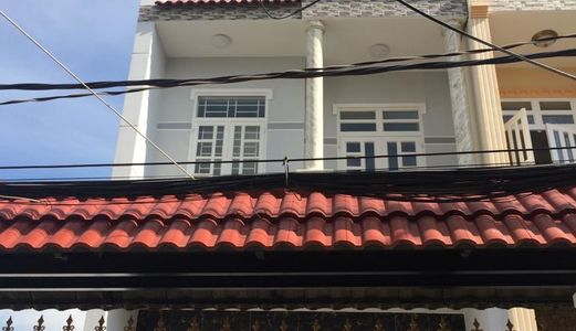 Bán Nhà Nhà Bè . Hẻm Xe Hơi . Hướng Nam . Dt 4.5x16. 