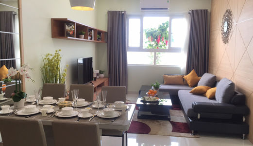 Bán Gấp Căn Hộ 3 Mặt Tiền View Sông Q8