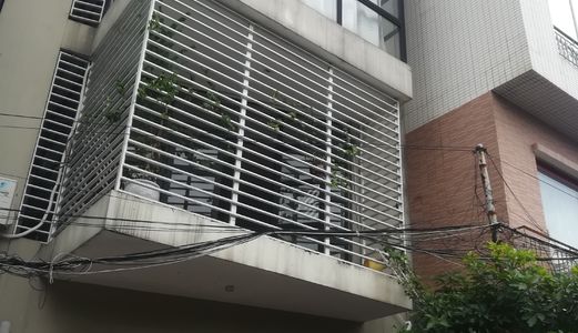 Mặt Phố Quỳnh Lôi, Kinh Doanh Sầm Uất, Giá Tốt