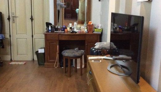 Nhà Đặng Thùy Trâm, Ô Tô Tránh, Kinh Doanh, Và Ở, 5,2 Tỷ Có Thương  Lượng.