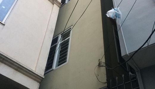 Nhà Phố Tạ Quang Bửu-Bách Khoa. Giá Cực Rẻ Chỉ 70 Triệu/M2 DT Rộng 140m2. MT 4m, Oto 7 Chỗ Vào Nhà