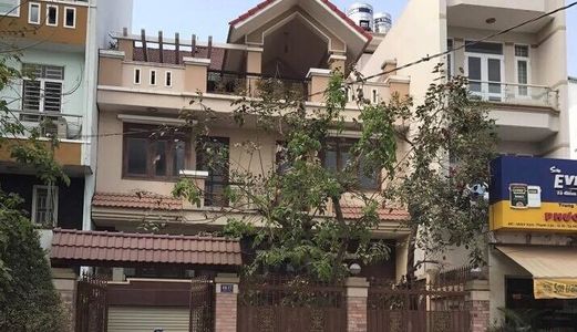  Biệt Thự Mới - Dt: 390m2- Đúc 3 Tấm Kiên Cố -  Đường 15m - Giá 9.1 Tỷ