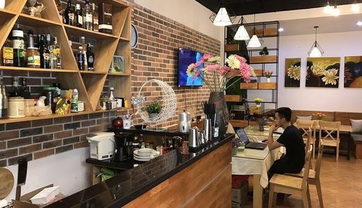 Bán Nhà 58m2 Phố Trung Kính 6 Tầng, MT 10m Kinh Doanh  Cực Đỉnh