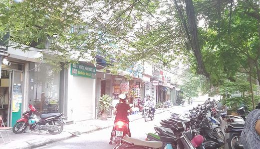  Bán Nhà Mặt Ngõ Trung Kính 35m, 2 Tầng, 5.5 Tỷ. Kinh Doanh, Ô Tô Đỗ.