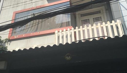 Bán Nhà Hẻm 4,5m Đường 3-2 Q.10 ,DT:6 X 16m , 2 Lầu Giá Bán Chỉ : 11 Tỷ 8