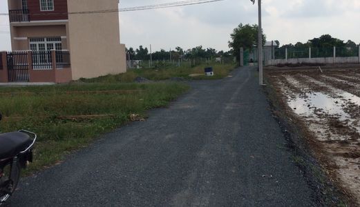 Đất Rẻ, Đẹp 1200m2, Giá 850tr Đường Nhánh Quy Đức, Huyện Bình Chánh.