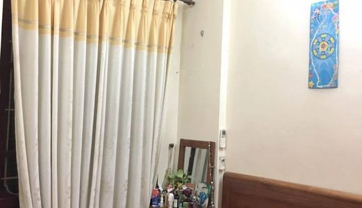 Bán Nhà Nguyễn Khang, 42M2, 4 Tầng, Ngõ Cách Mặt Phố 10M, 4.3 Tỷ