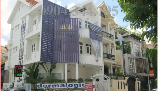 Cho Thuê Góc 2 Mặt Tiền Nguyễn Du, Quận 1