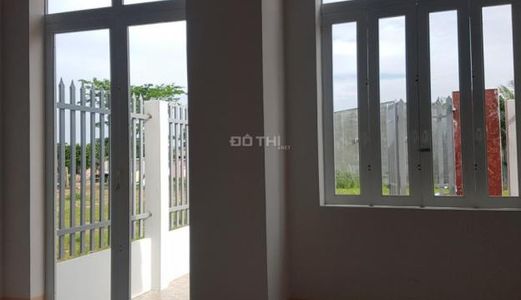 Bán Nhà Kcn Tân Đức Giá Mềm 1 Trệt 1 Lầu Sổ Hồng Riêng