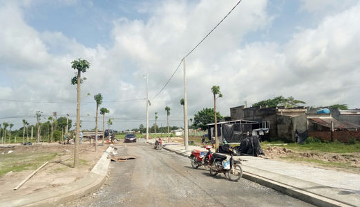 Đất Nền Thị Trấn Đức Hòa , Shr , Thổ Cư Từng Nền Giá Cực Kỳ Ưu Đãi . Dt 80M2 