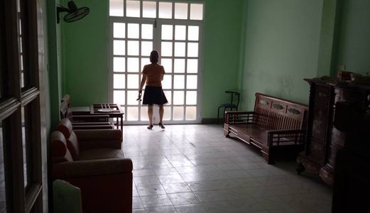 Bán Nhà Mặt Phố Nguyễn Ngọc Nại, 100M, Mt 4M, Kd Siêu Tốt.