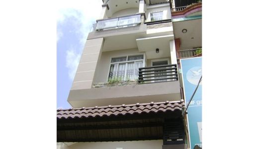 Cho Thuê Nhà Kdc Hồng Phát , 2 Lầu , Nhà Đẹp , Có Máy Lạnh , Dt: 4,5X21 , Giá 11 Triệu
