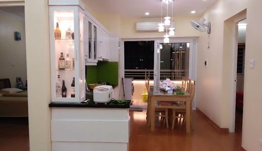 Bán Căn Hộ 102 Thái Thịnh 68m2, 2 Pn, Nội Thất Đẹp, Vào Ở Luôn, Giá 2,4 Tỷ