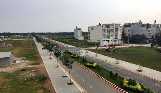 15 Lô Đất Được Ngân Hàng Thằng Lý, Mt Đường Lê Văn Thịnh Quận 2