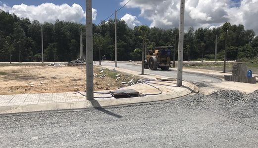 Cần Bán Lô Đất Ngay Tại Ngã 3 Mỹ Hạnh, Dt 80M2, Giá 190Tr,shr.