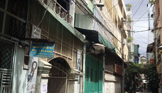 Nhà Lê Thị Riêng, Q.1, Xây 4 Lầu Làm Chdv, Hđ 120 Triệu/ Tháng, Giá 23.5 Tỷ