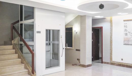 Định Cư Nn Bán Gấp K/s Mt Sư Vạn Hạnh, Quận 10, Dt 4X18M, Hầm, 7 Lầu, Giá 23.5 Tỷ