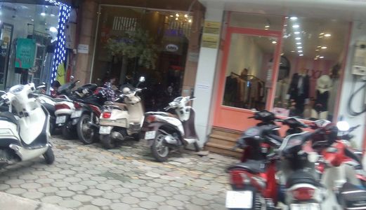 Cho Thuê Mbkd Phố Giáp Nhất, 45M2 Giá 20Tr/th.