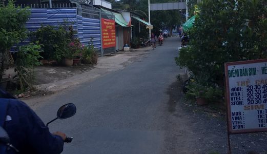 Cần Tiền Bán Gấp 302 M2 Đường Đoàn Nguyên Tuấn, Bình Chánh