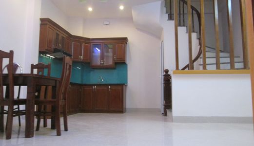 Bán Nhà Trương Định 30m2 X 4 T, Giá 1.9 Tỷ, Thích Hợp Để Ở.