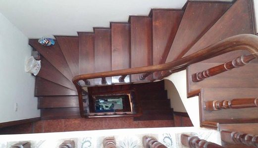 Bán Nhà Lô Góc Mặt Ngõ Ô Tô Phố Cát Linh, 40M2 4 Tầng 6.45 Tỷ.