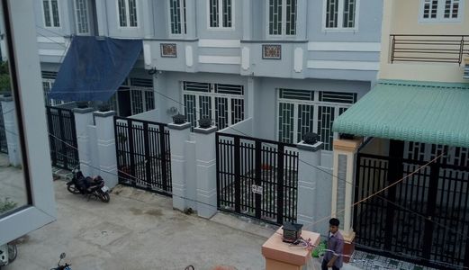 Bán Nhà Mới Xây Mặt Tiền Đường Gần Trường, Chợ Tân Bửu Đường Nguyễn Hữu Trí 460Tr_Shr.lh:0974235720