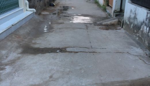 Nhà Gần Ubnd Phú Đông 5X15M, Shr, 2 Mt Đường 3.5M, Nhà Xây Kiên Cố, Giá 450Tr.