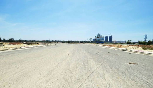 Bán 500m2 Đất Gần Sông, Tiện Xây Homestay Nghỉ Dưỡng, Giá Chỉ 4,5 Tr/m2