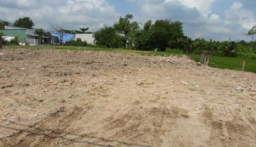 Bán 2000m2 Đất Xây Xưởng Bình Chánh, Hương Lộ 11, Chỉ 1.8 Tr/m2