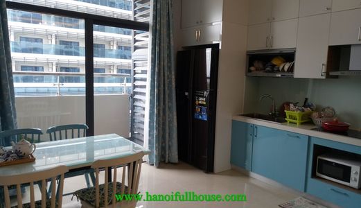 Căn Hộ 2 Phòng Ngủ, Ban Công Rộng, Nhiều Ánh Sáng Ở Complex Tràng An, Phùng Chí Kiên 0972672688