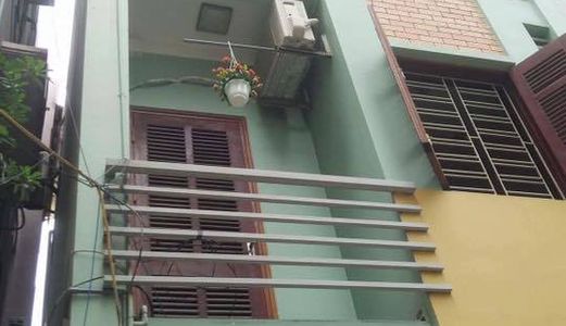 Nhà Đẹp Lĩnh Nam, 2.95 Tỷ, Hai Bà Trưng, 44m2, Ngõ Otô.