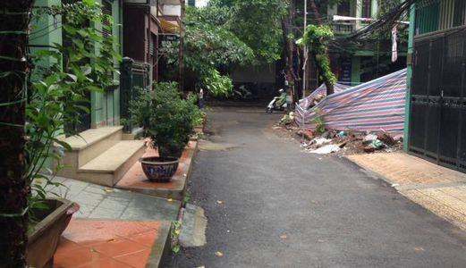 4 Tỷ , Nhà Mới Xây 5 Tầng  Phố Yên Lãng. Sdcc.